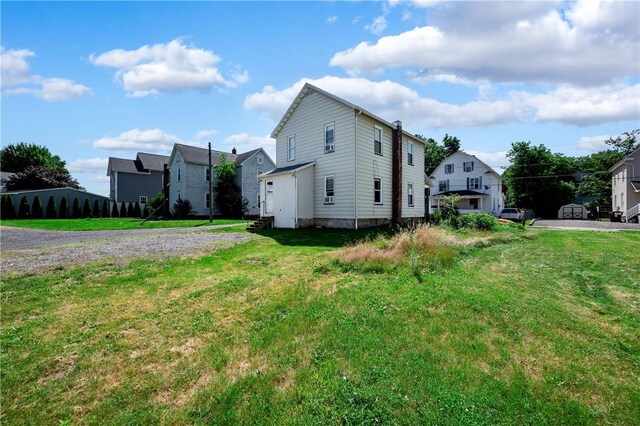 615 Barmore Ave, Grove City Boro, PA 16127 - photo 8