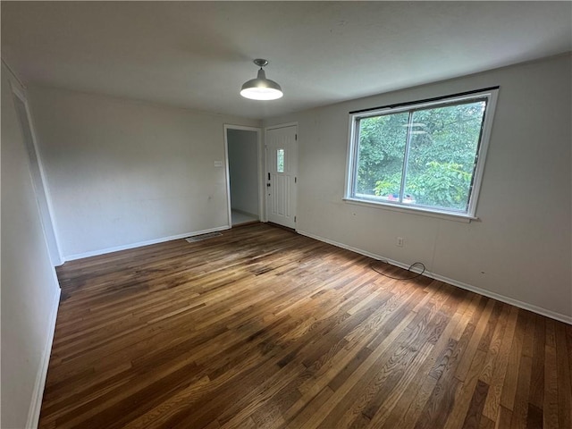 2 Willow St, Mckees Rocks, PA 15136 - photo 2