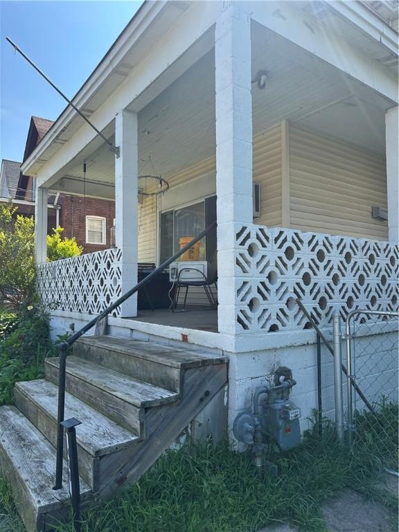 406 35th St, Mckeesport, PA 15132 - photo 18