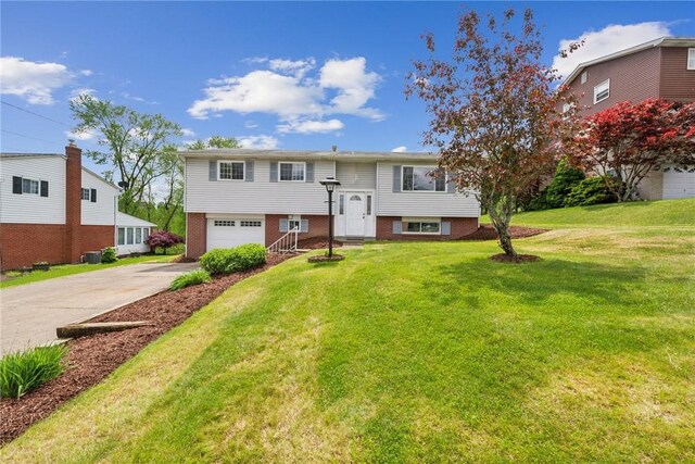 153 Sunrise Dr, Penn Twp, PA 15642 - photo 1