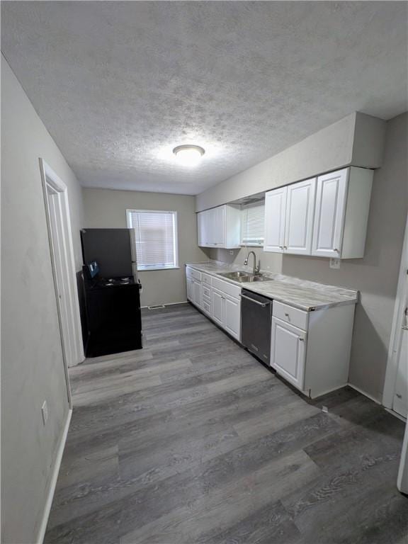 1421 Meadow St, Mckeesport, PA 15132 - photo 5