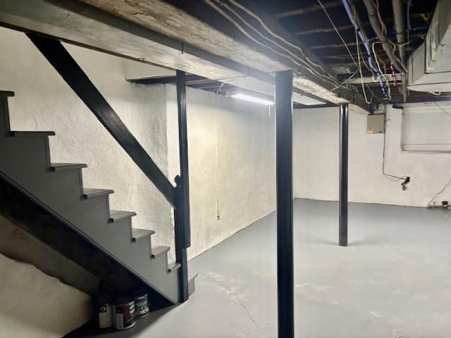 1332 Pennsylvania Ave, Manchester, PA 15233 - photo 32