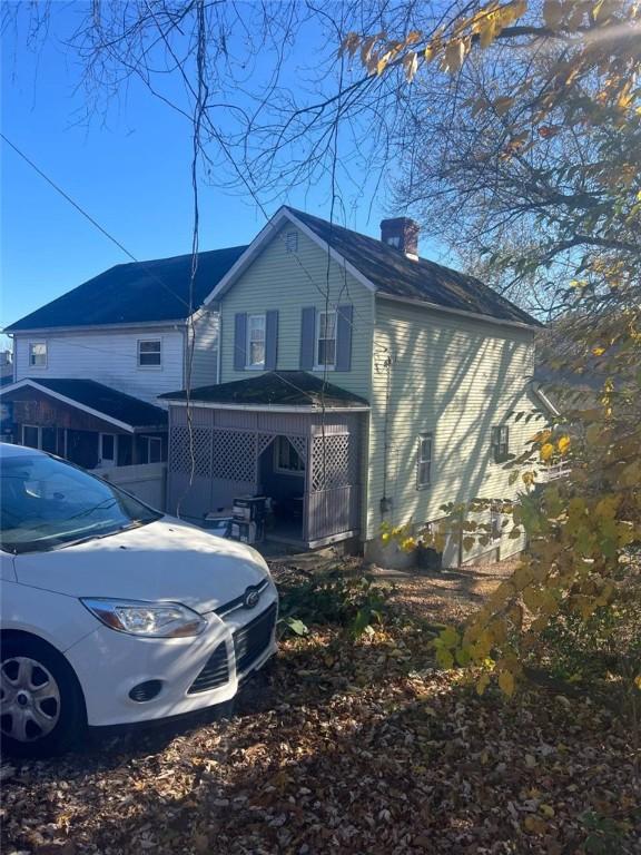 4 Howe St, Union Twp, PA 15038 - photo 2