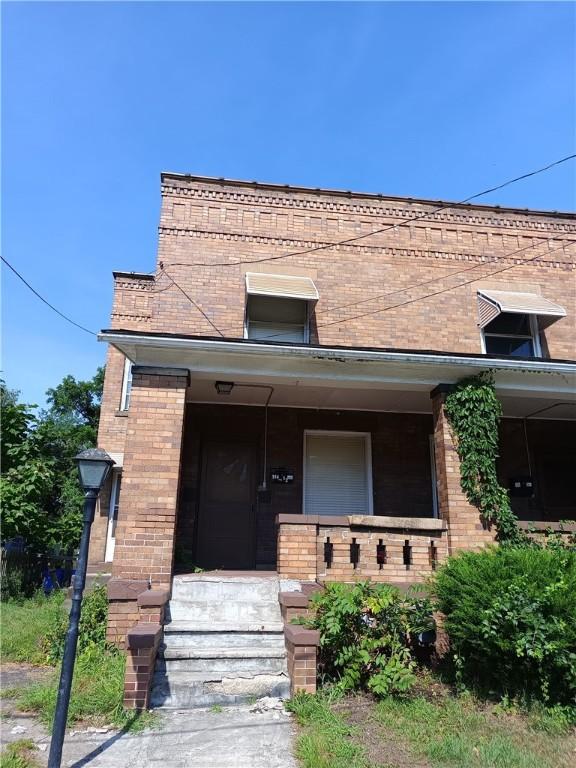 5141/2 Pearson St, New Castle, PA 16101 - photo 1