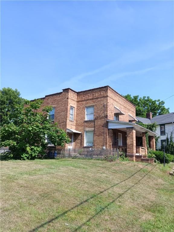 5141/2 Pearson St, New Castle, PA 16101 - photo 2