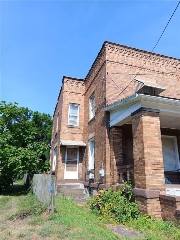 5141/2 Pearson St, New Castle, PA 16101 - photo 3