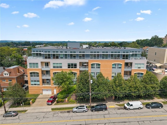 5859 Beacon St Unit 104, Squirrel Hill, PA 15217 - photo 1