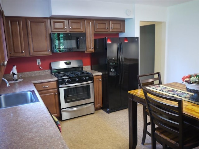 722 Golf Course Rd, Aliquippa, PA 15001 - photo 8