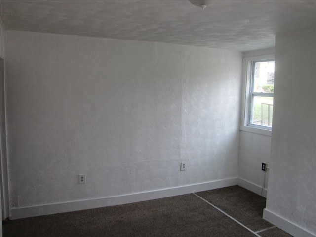 703 Coursin St, Mckeesport, PA 15132 - photo 8
