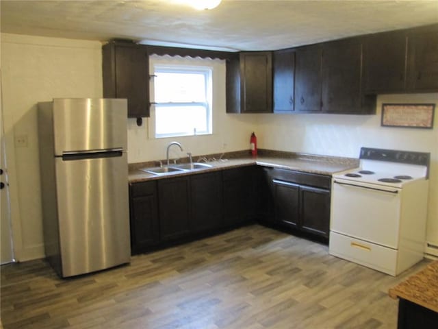 703 Coursin St, Mckeesport, PA 15132 - photo 10