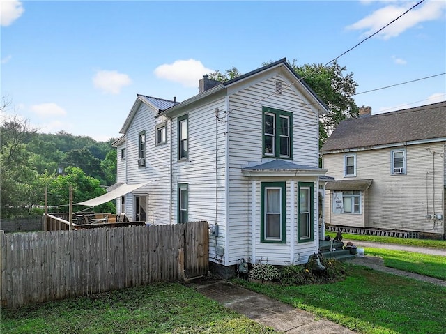821 Grove Ave, New Brighton, PA 15066 - photo 2