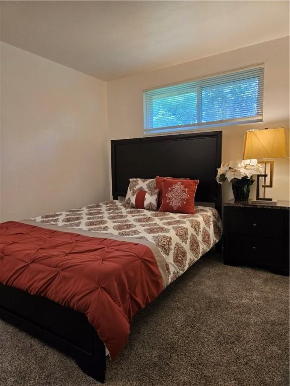 325 Walpole Dr, Penn Hills, PA 15235 - photo 13