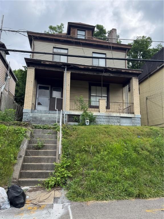 4010 Oswald St, Brighton Heights, PA 15212 - photo 1