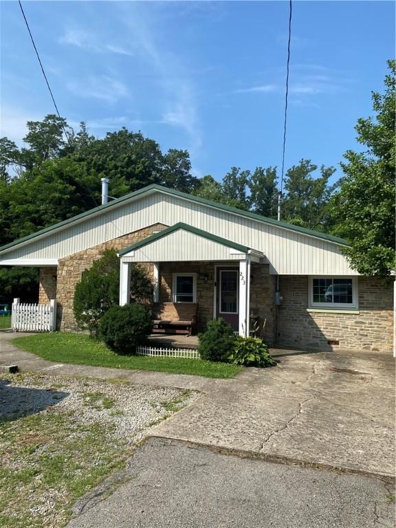 223 Madison Ave, North Union Twp, PA 15445 - photo 2