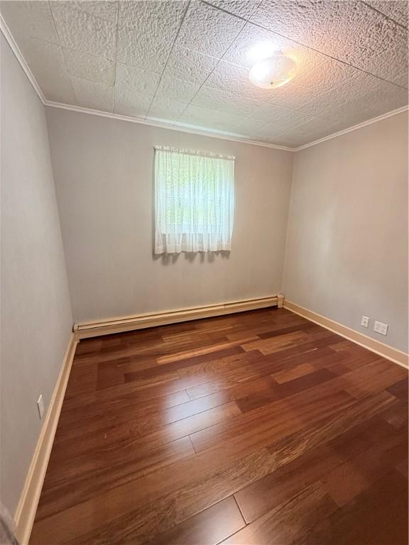 1111 Schang Rd, South Park, PA 15236 - photo 7