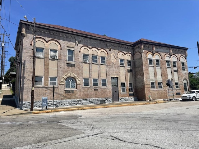 100 2nd St, Rankin, PA 15104 - photo 1