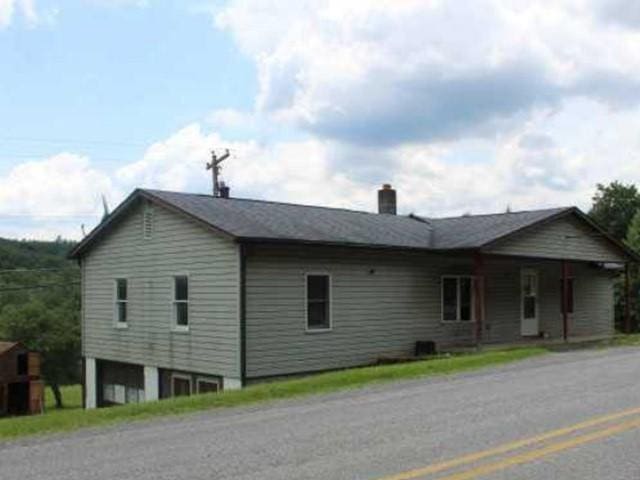 606 Elizabeth St, Coalport, PA 16627 - photo 1