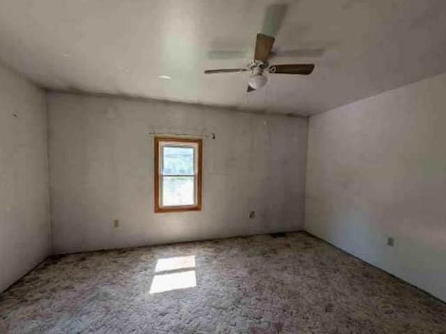 606 Elizabeth St, Coalport, PA 16627 - photo 6