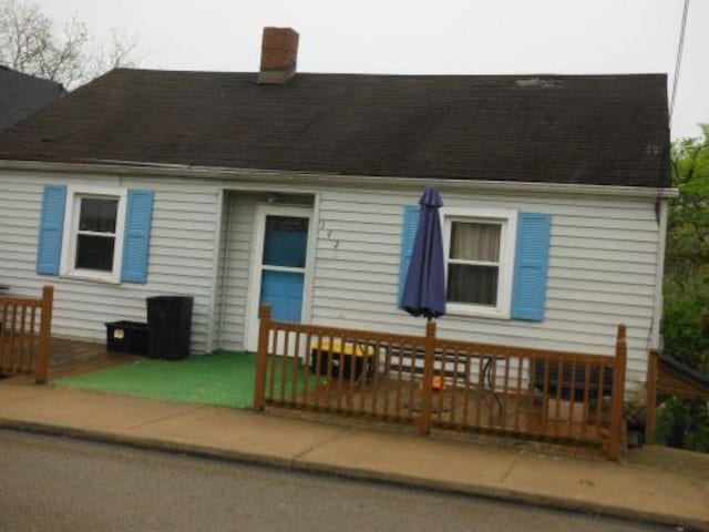 142 Vine St, Canonsburg, PA 15317 - photo 2