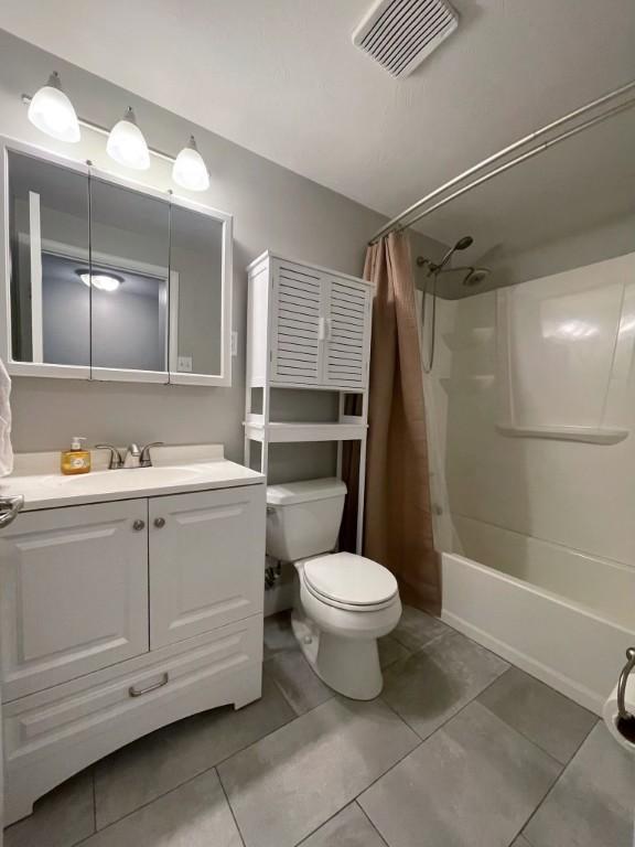 389 Tara Dr, Pleasant Hills, PA 15236 - photo 10