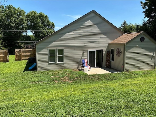 323 N Duffy Rd, Center Twp, PA 16001 - photo 8