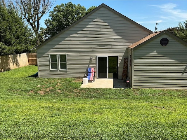 323 N Duffy Rd, Center Twp, PA 16001 - photo 9