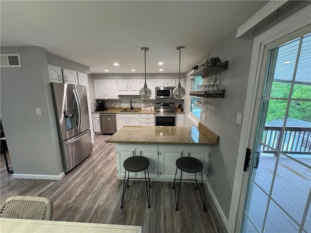80 Phillips Ln, Mckees Rocks, PA 15136 - photo 7