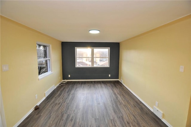 1049 Delaware Ave, Glassport, PA 15045 - photo 16