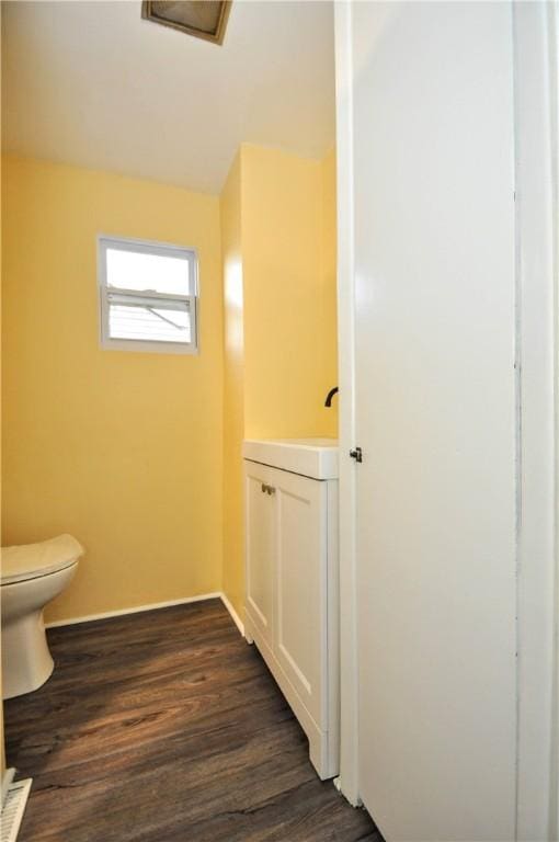 1049 Delaware Ave, Glassport, PA 15045 - photo 29
