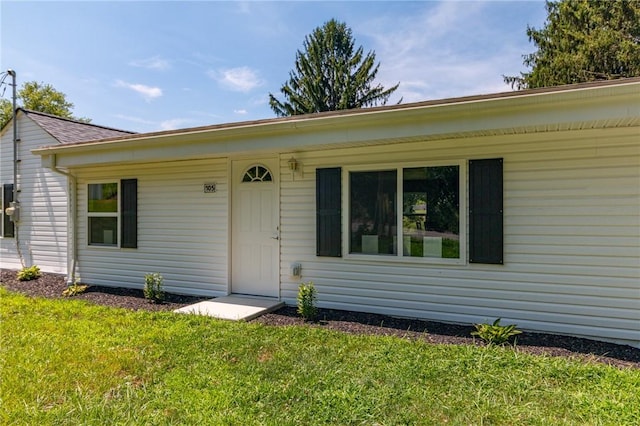 105 Becks Run Rd, Moon/Crescent Twp, PA 15108 - photo 2