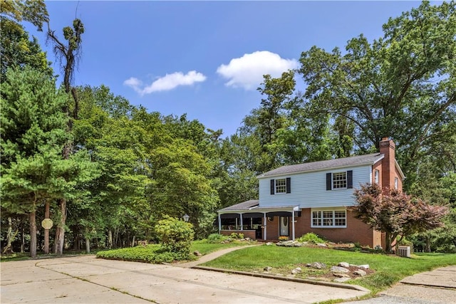 566 Saint Clair Dr, Penn Hills, PA 15147 - photo 2