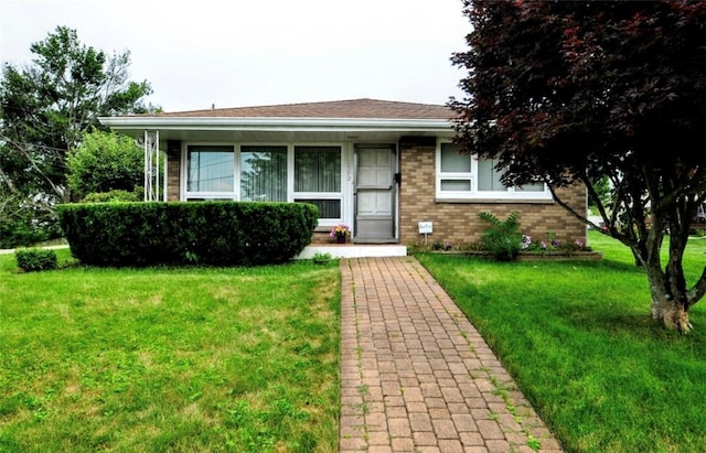 1572 Marion Ave, Monessen, PA 15062 - photo 2