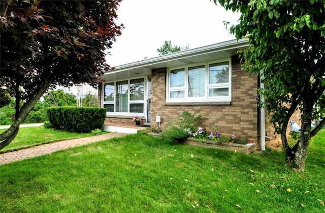 1572 Marion Ave, Monessen, PA 15062 - photo 3