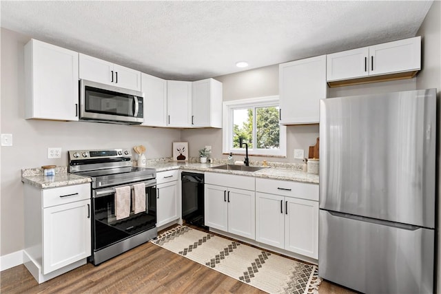 813 Overhill Dr N, Versailles, PA 15137 - photo 9