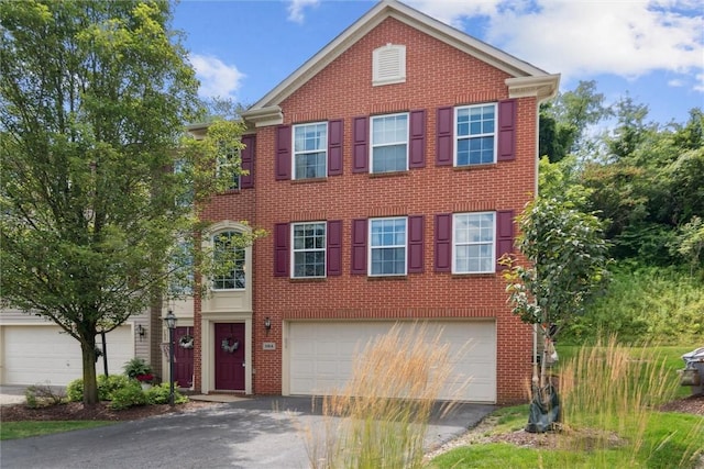 154 Aidan Ct, Brookline, PA 15226 - photo 1
