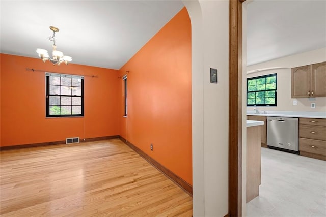 113 Overdale Rd, Forest Hills Boro, PA 15221 - photo 12