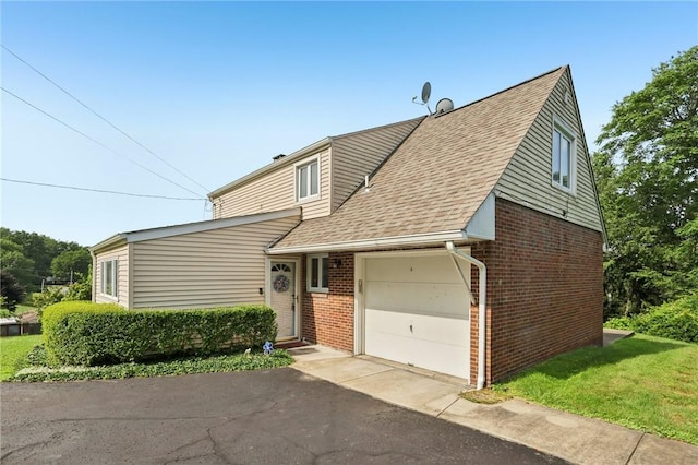 675 Meadow Ln, Rochester Twp, PA 15074 - photo 2