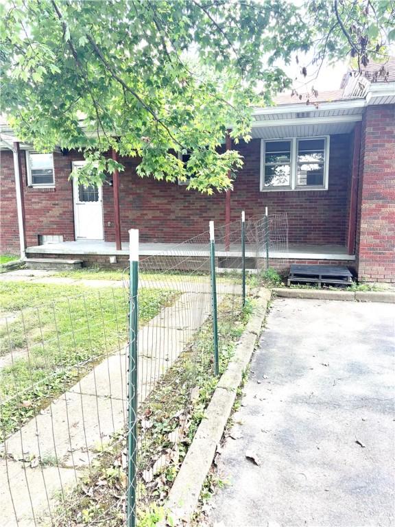 1109 Roosevelt St, Shenango Twp, PA 16101 - photo 14