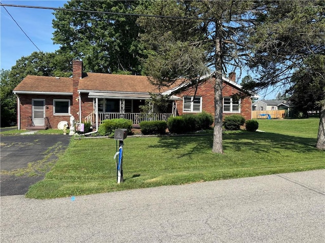 1109 Roosevelt St, Shenango Twp, PA 16101 - photo 2