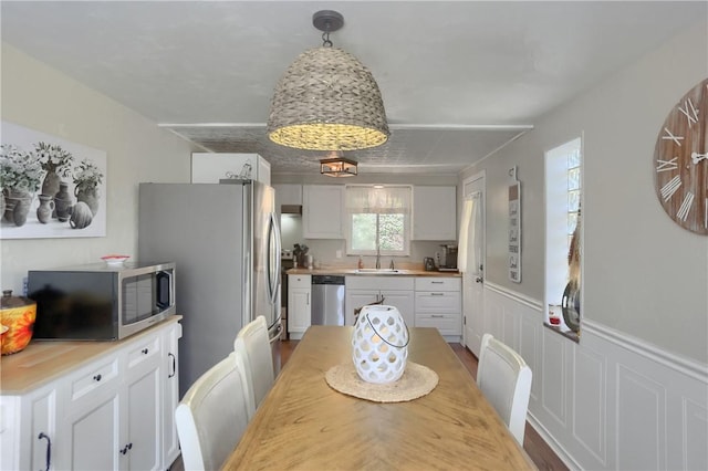 1236 Mifflin Rd, Lincoln Place, PA 15207 - photo 11