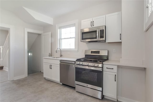 713 Cypress St, Irwin, PA 15642 - photo 7