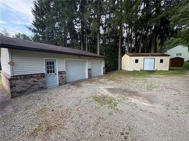 1603 Klimkos Rd, Conemaugh/Young Twps Ind, PA 15725 - photo 2