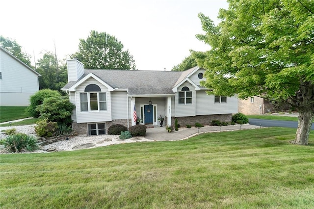 143 Chapel View Dr, Hempfield Twp, PA 15601 - photo 1
