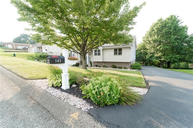 143 Chapel View Dr, Hempfield Twp, PA 15601 - photo 2