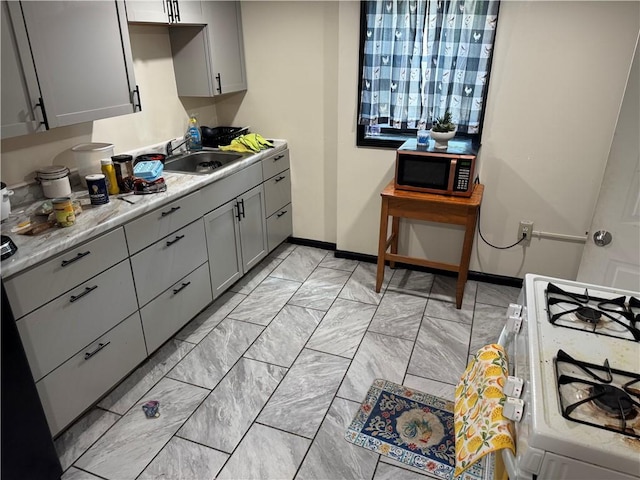 815 Braddock Rd, Forest Hills Boro, PA 15221 - photo 27