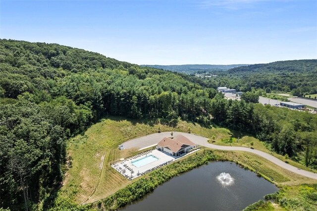 421 Coventry Ct, Lancaster Twp, PA 16037 - photo 5