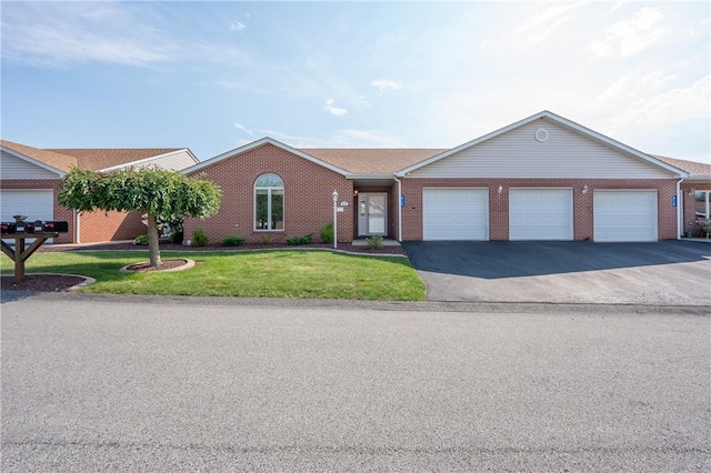 812 Everview Ln, Derry Twp, PA 15627 - photo 2