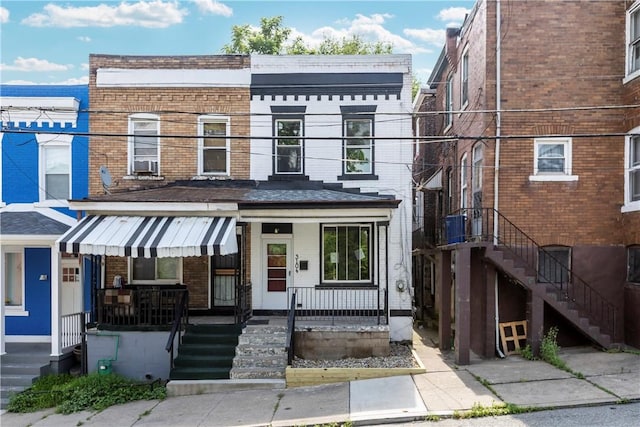 3104 Lyon St, Schenley Heights, PA 15219 - photo 1