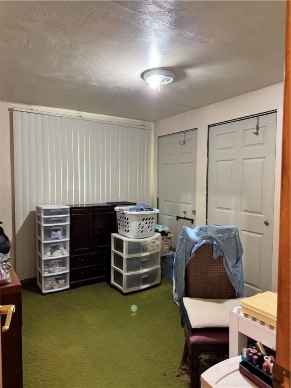 1705 Universal Rd, Penn Hills, PA 15235 - photo 4