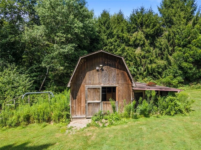 134 Pfeifer Rd, Lancaster Twp, PA 16037 - photo 4
